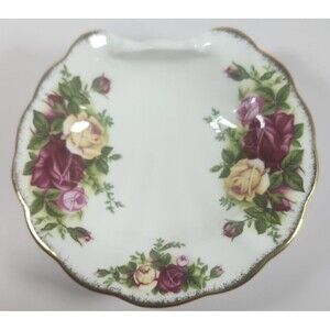 Royal Albert Old Country Roses Shell Tray 4.75x4.25" Trinket Dish EUC